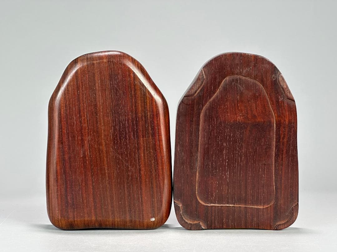 書道具　文房具　硯　緑端渓　旧蔵在銘　時代硯　唐木共箱