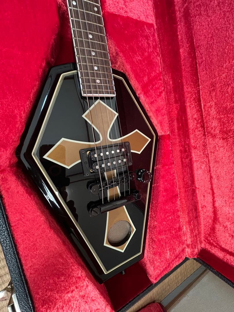 FERNANDES Lucy KANOKE 棺桶 BUCK-TICK 今井寿の通販はau PAY