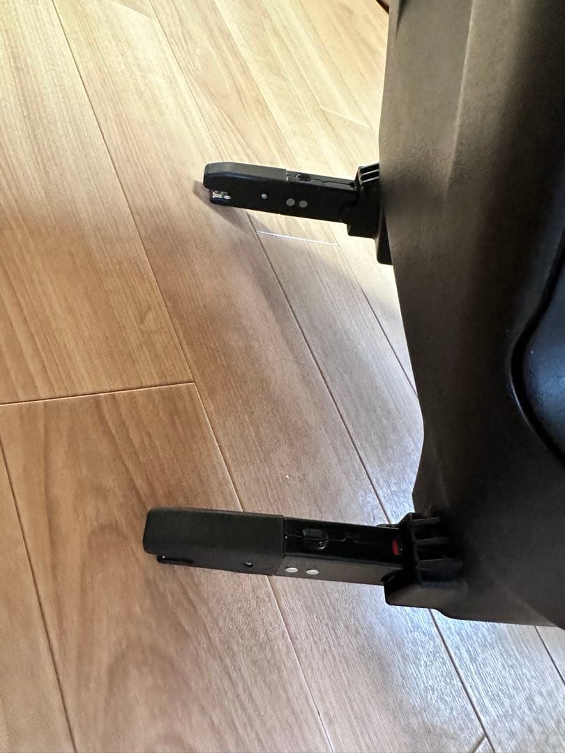 エールべべ・クルット6iグランス ブラウン チャイルドシート