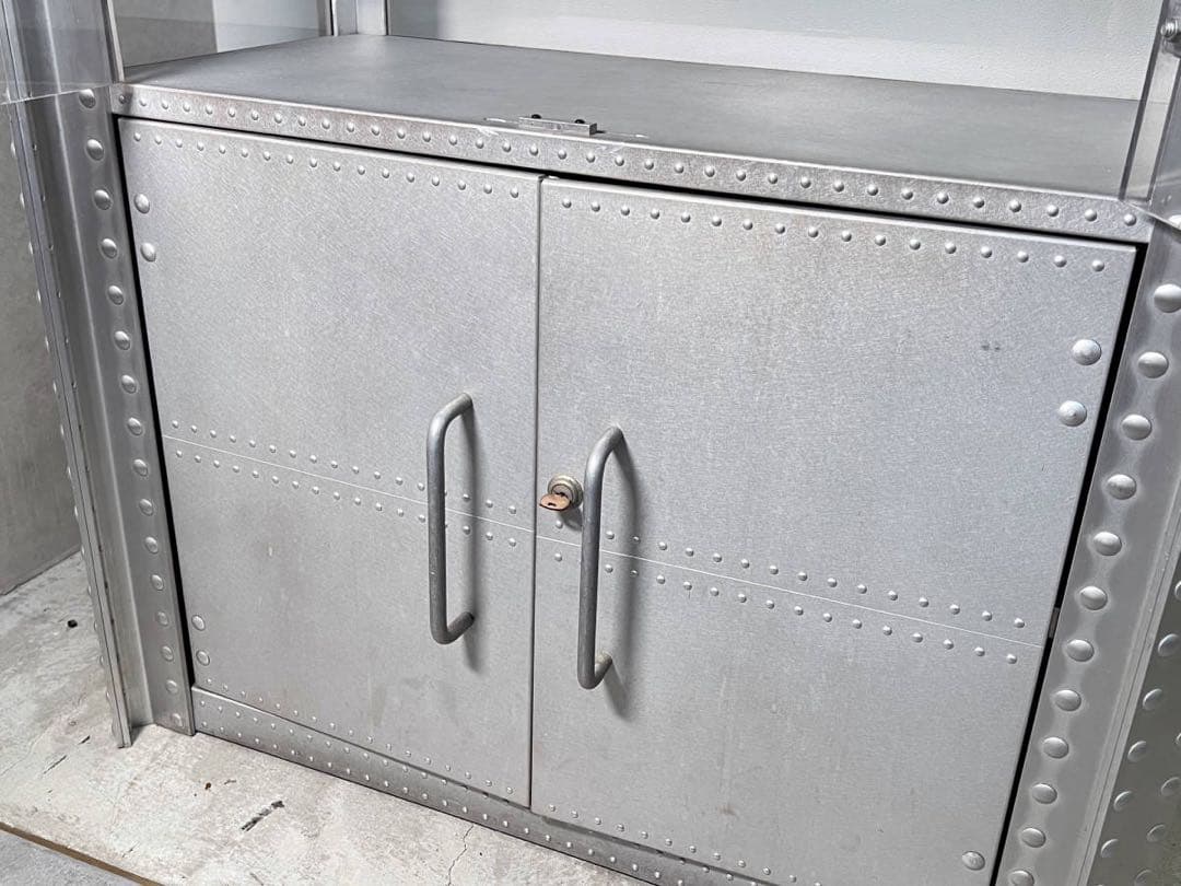 OAKLEY オークリー 什器 非売品 大型ディスプレイ サングラス、メガネ