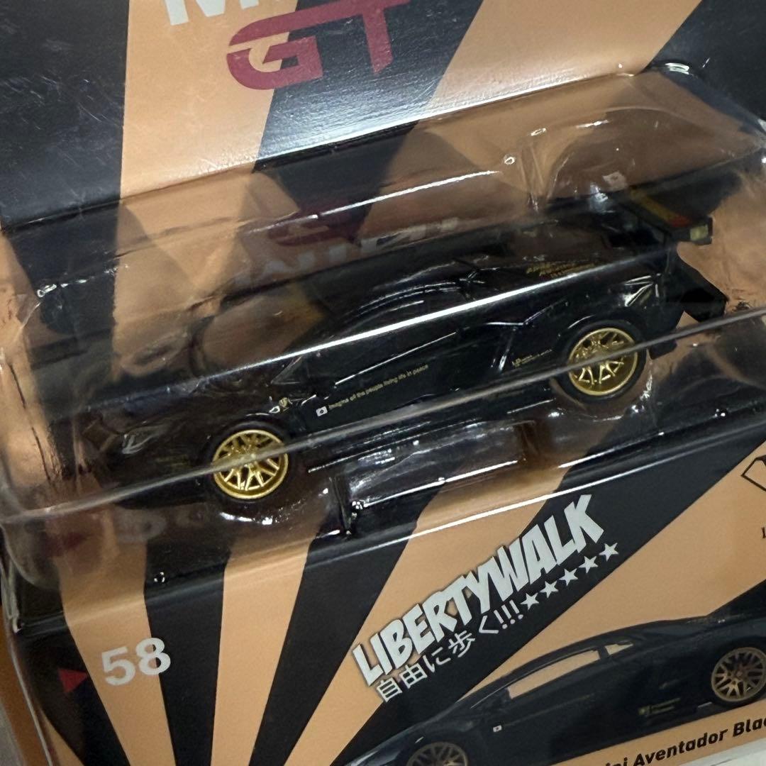 MINI GT 1/64 Lワークス ランボルギーニアヴェンタドール ブラック