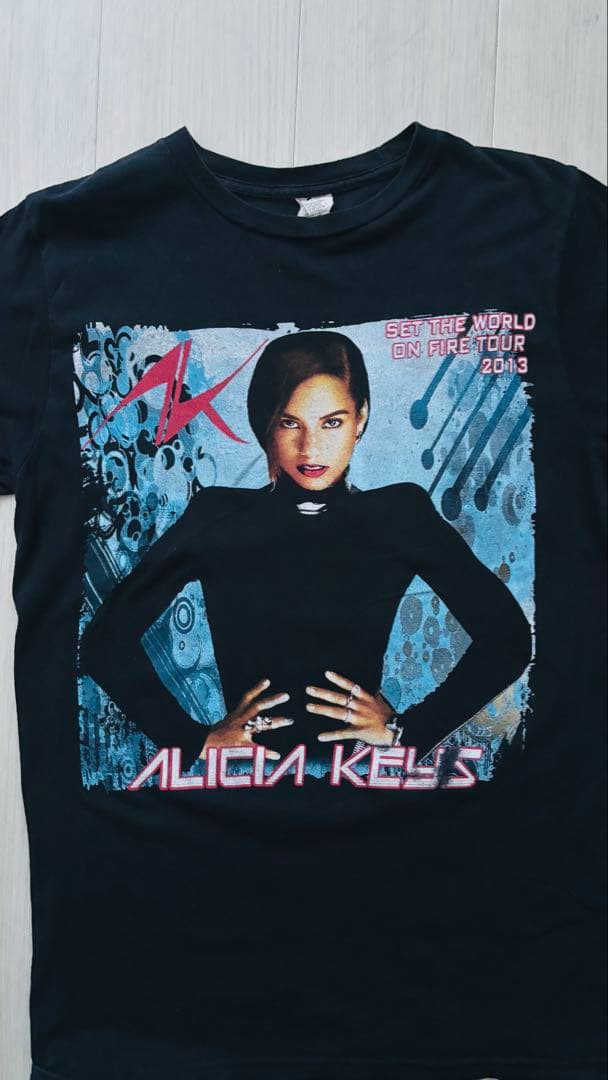 Alicia Keys Tシャツ - メルカリ
