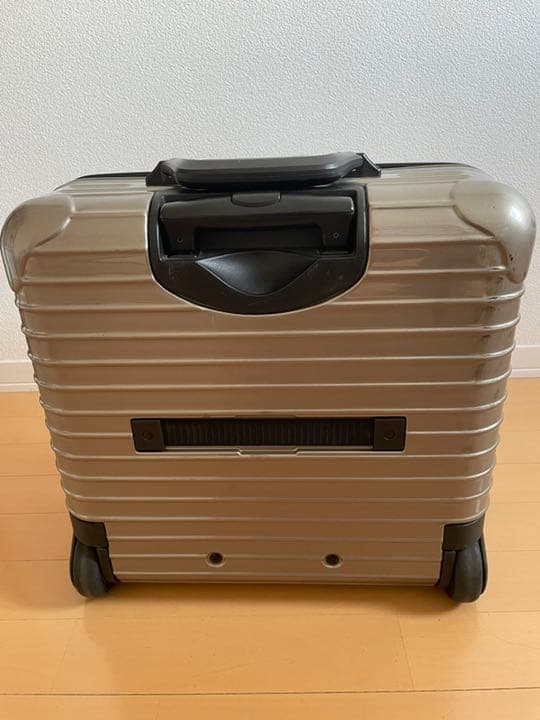 RIMOWA/リモワ製の2輪サルサ ビジネストロリー、25L
