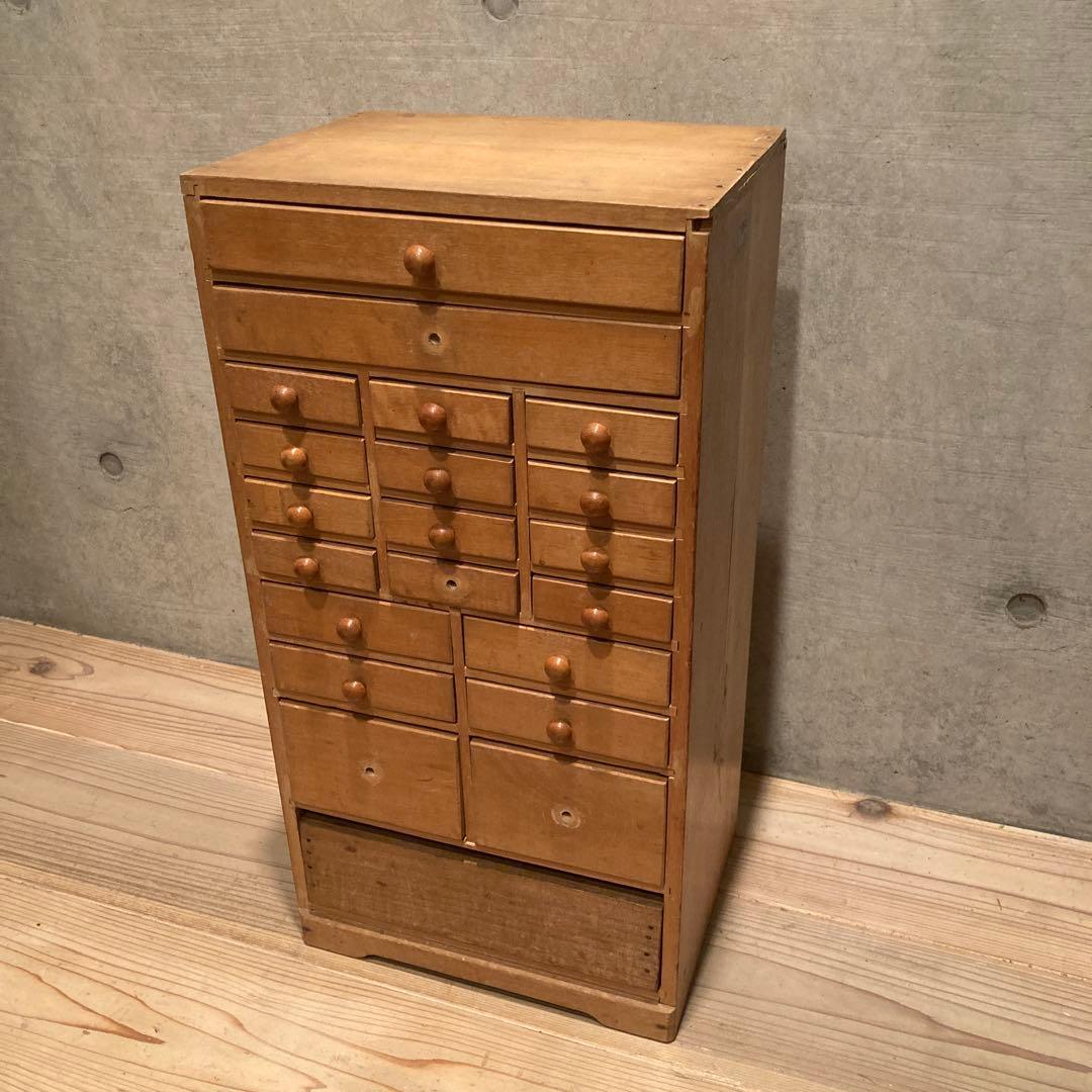 アンティーク ヴィンテージ レトロ☆薬箪笥 薬たんす 木製 21杯の小