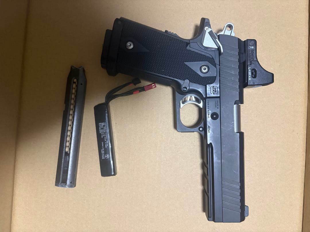 電動ガン HI-CAPA E　リポバッテリー、マイクロプロサイト　3点セット