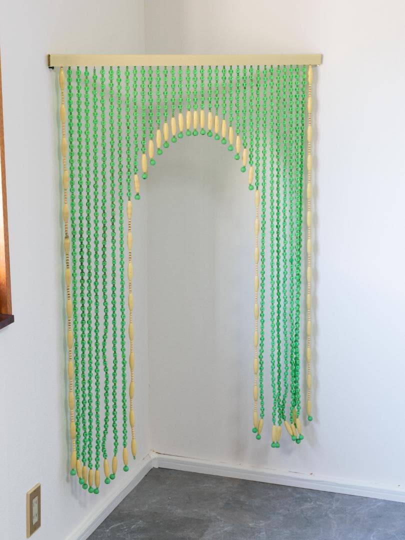 昭和レトロ ポップ 珠暖簾 のれん ビーズカーテン グリーン