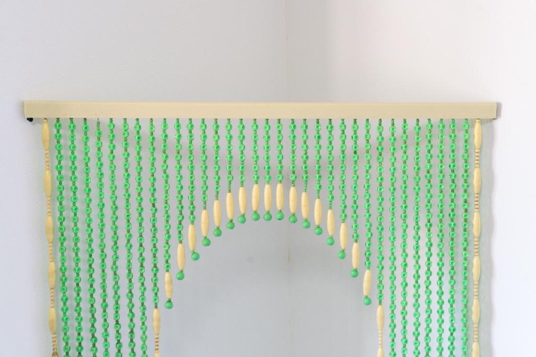 昭和レトロ ポップ 珠暖簾 のれん ビーズカーテン グリーン
