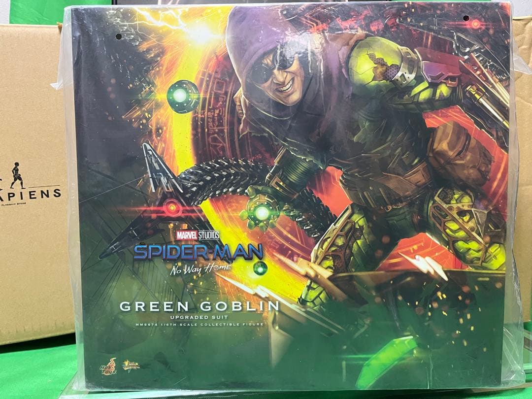 【新品未開封】ホットトイズ　グリーンゴブリン　アップグレードスーツ ホットトイズ 1/6 『スパイダーマン』 グリーン・ゴブリン
