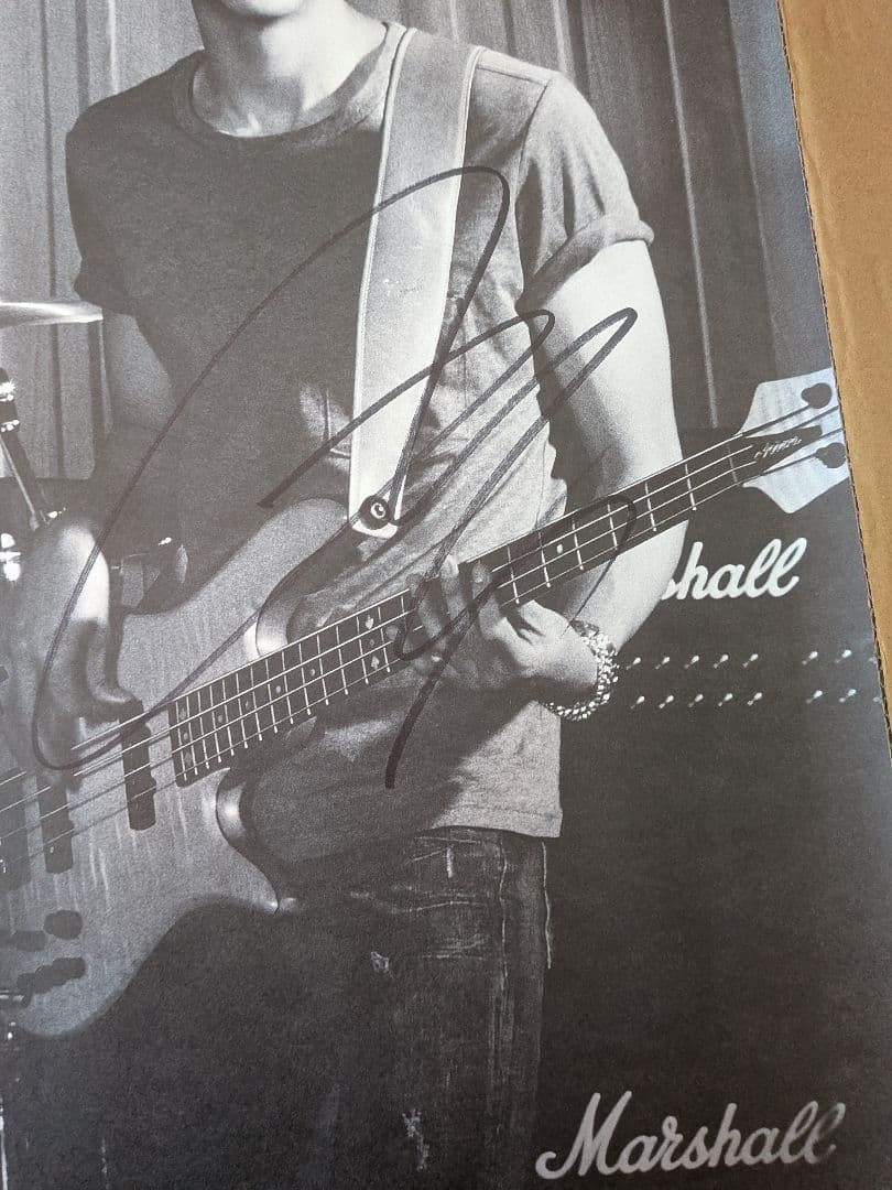 CNBLUE 2014 LIVE in SEOUL 直筆サイン入り ポスター - メルカリ