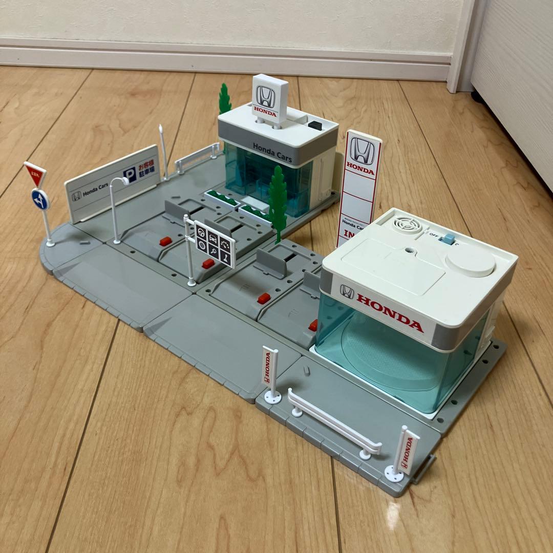 トミカタウン　ホンダカーズ　洗車場