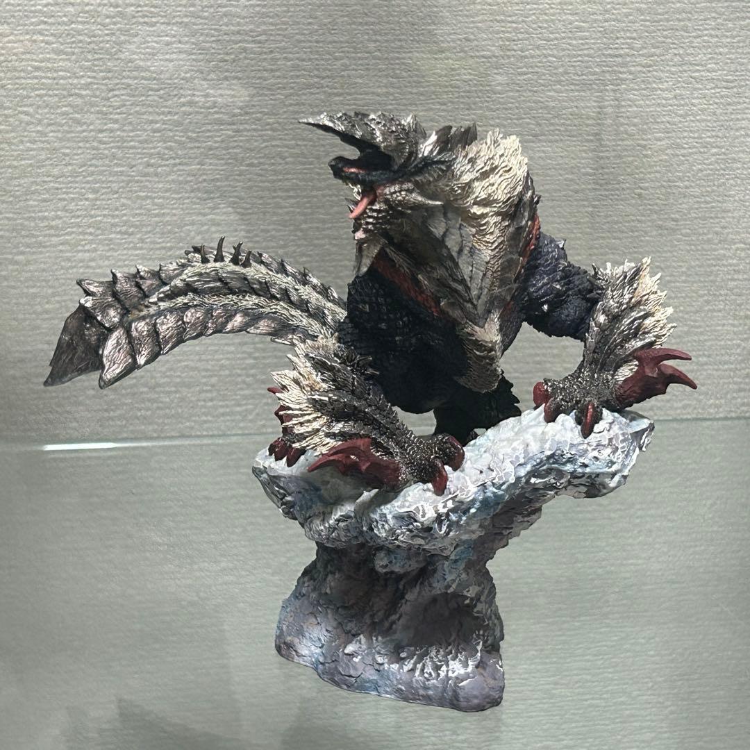 獄狼竜 ジンオウガ亜種 カプコンフィギュアビルダー クリエイターズモデル