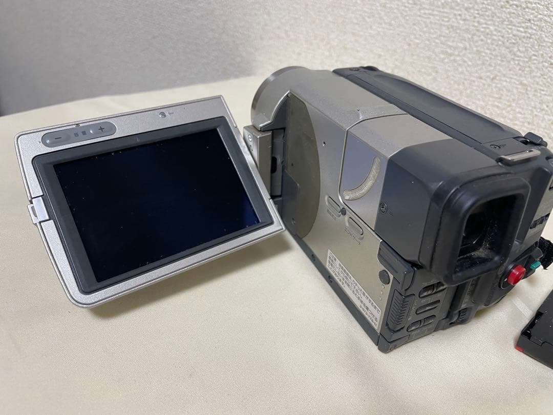 SONY ハンディカム DCR-TRV5 動作品 miniDV ダビング用に - メルカリ