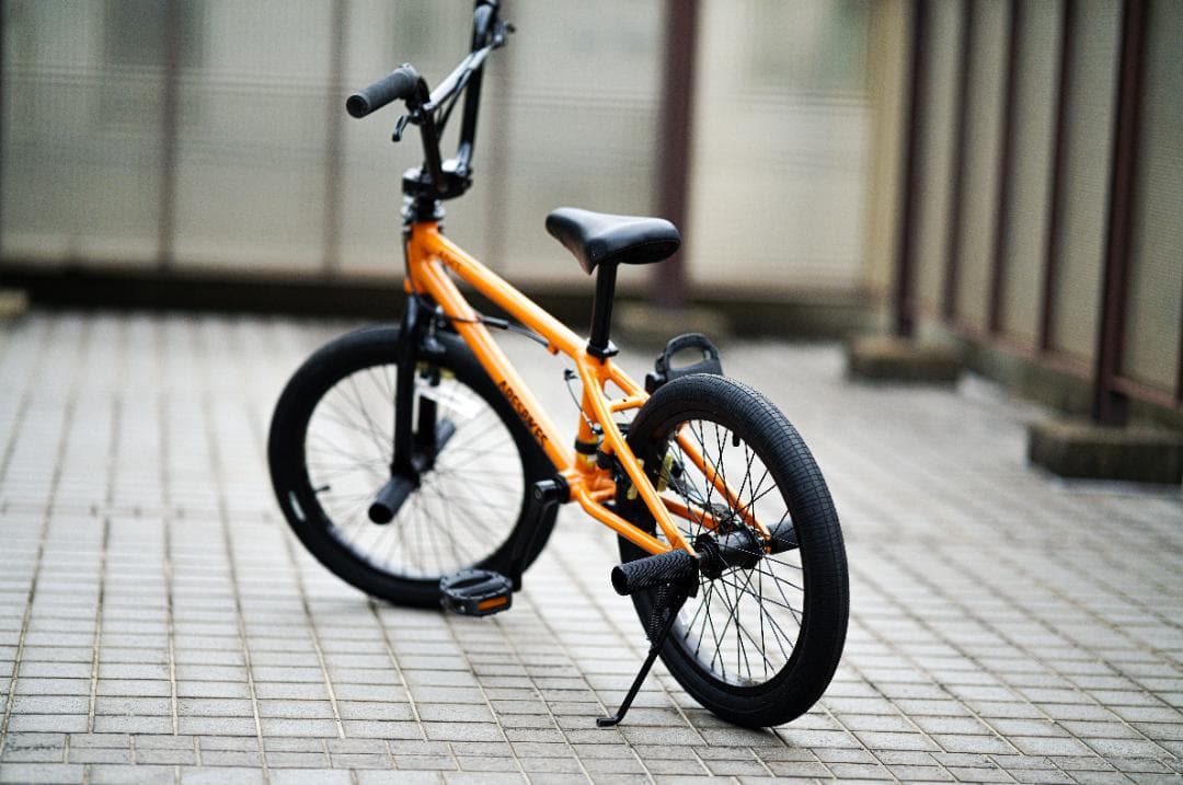 ARESBIKES ADIT 18インチ BMX