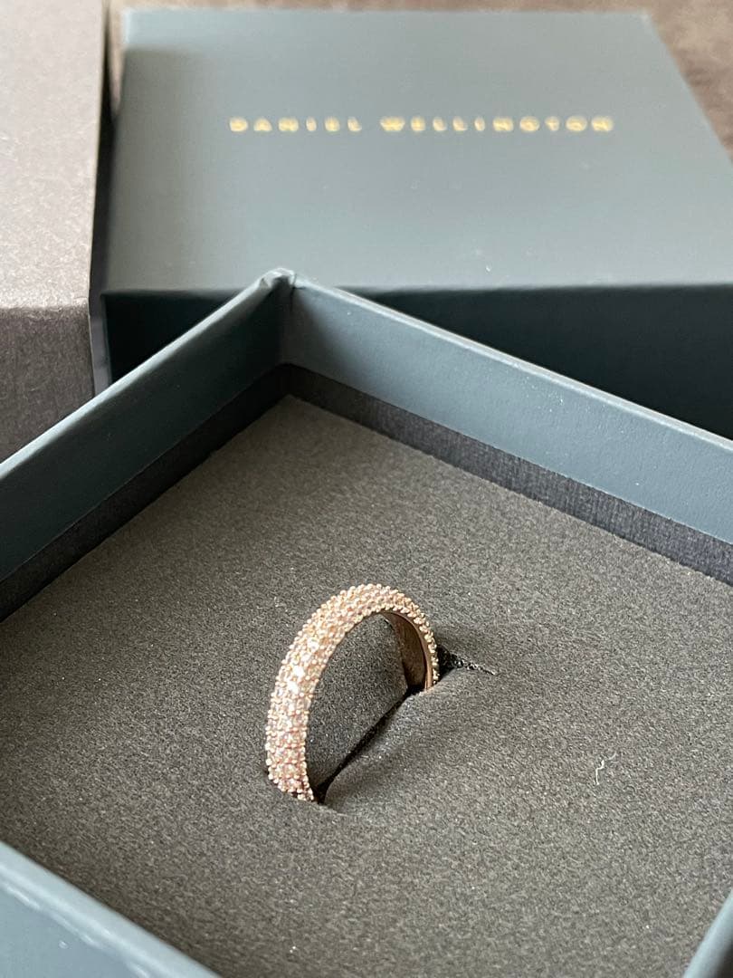 DANIEL WELLINGTON パヴェクリスタルリング13号ローズゴールド