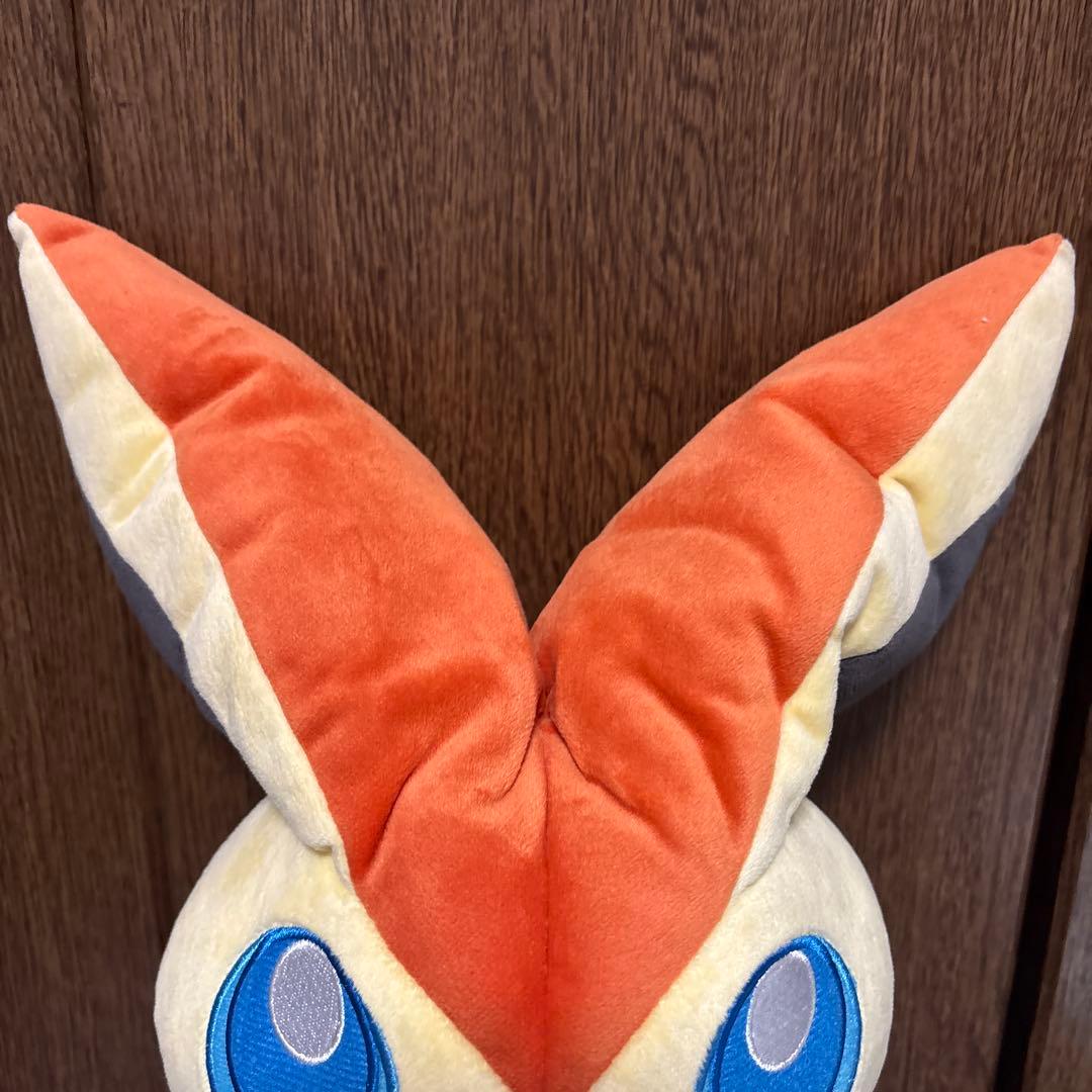 【廃盤】 ポケモンセンター ビクティニ 等身大ぬいぐるみ
