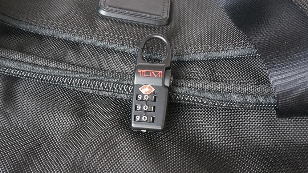 TUMI Alpha2 キャリーケース 26627D2 機内持込可 正規品TUMI 美品 TUMI