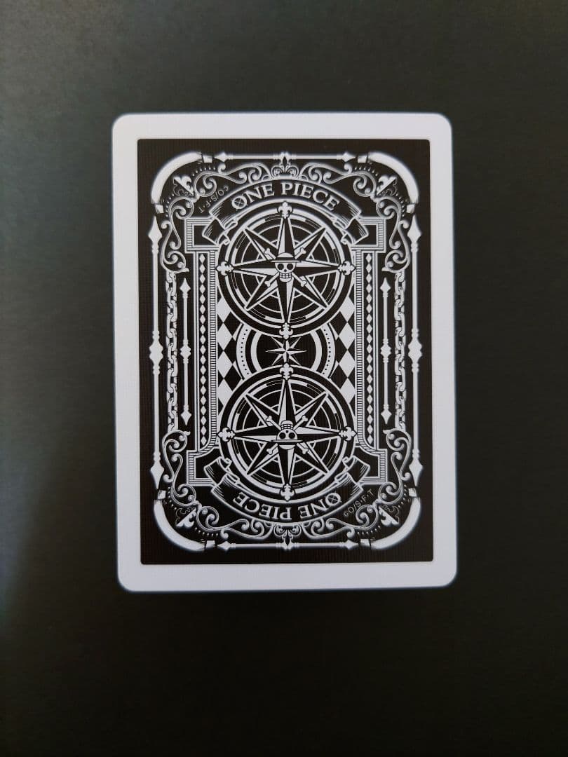 ワンピース　バイスクル　トランプ　ONEPIECE　ボードゲーム　バイシクル