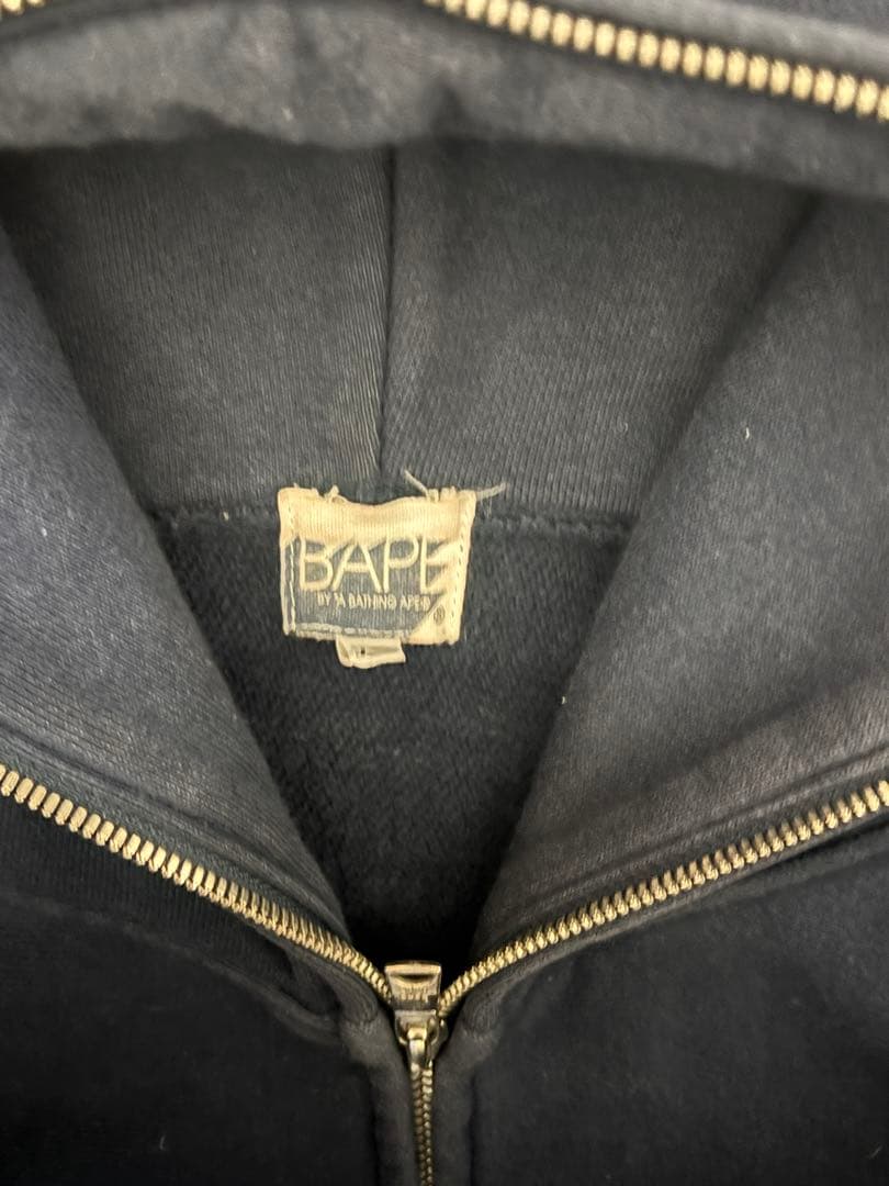 a bathing ape × kaws パーカー ネイビー Lサイズ