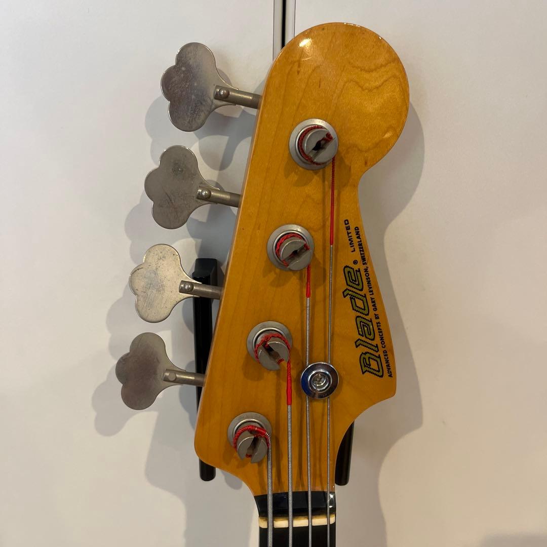 Blade Levinson Limited Jazz Bass