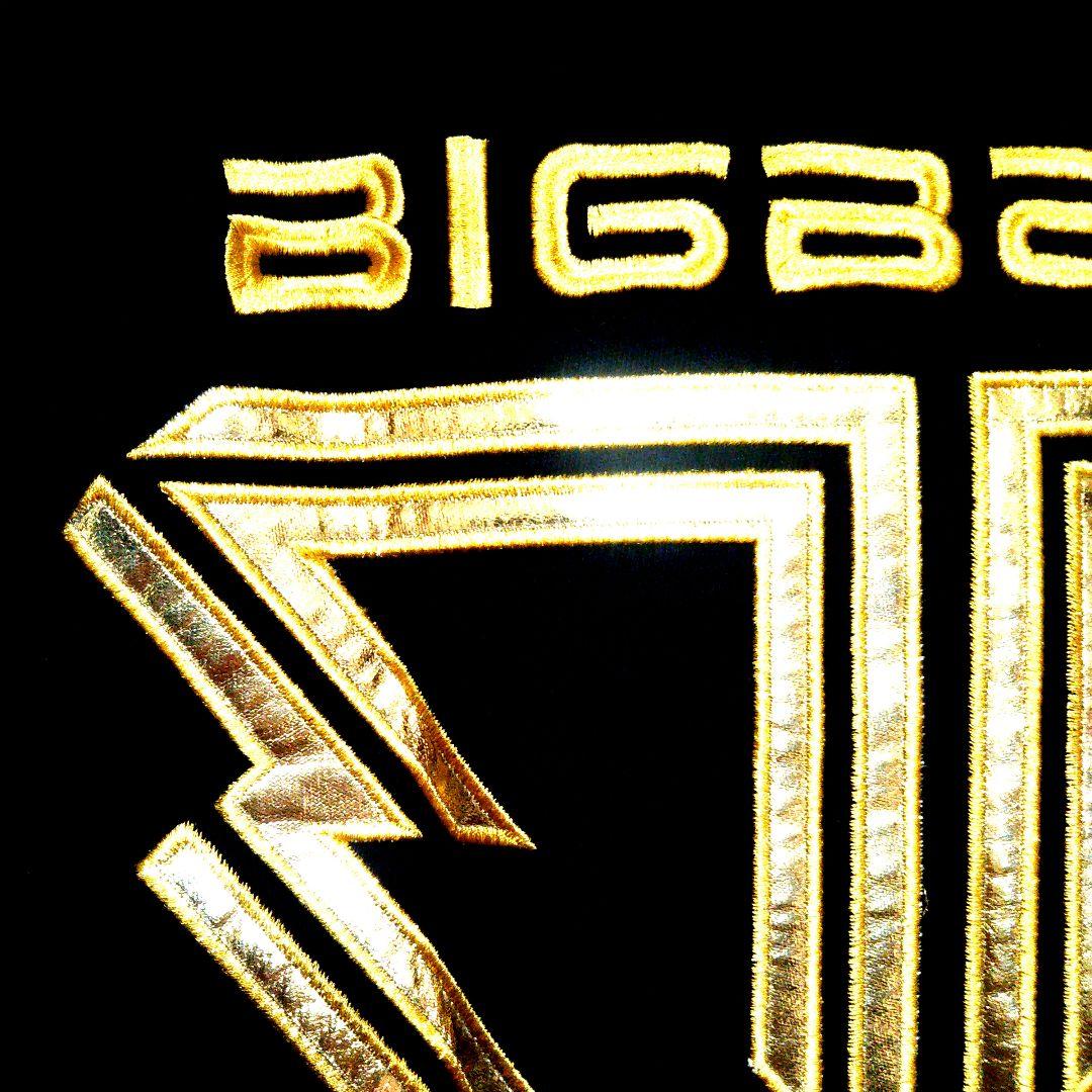 レア BIGBANG ジップアップパーカー ゴールド刺繍 Mサイズ