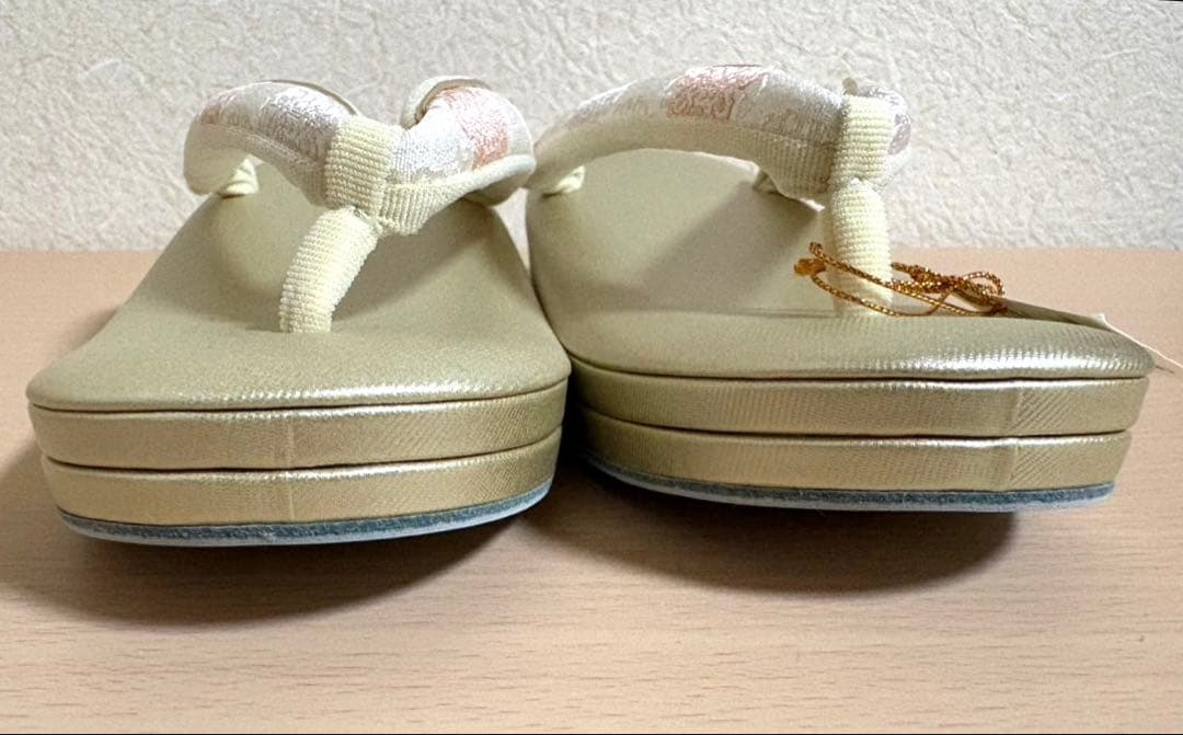 新品未使用品　銘織つづれ錦　和装バッグ＆草履セット　白×ゴールド　LLサイズ