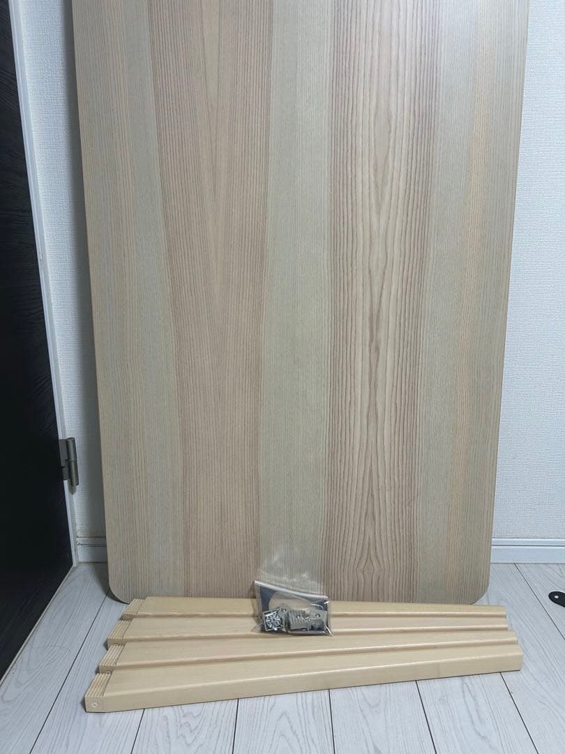 【極美品】IKEA LISABO リーサボー　ダイニングテーブル