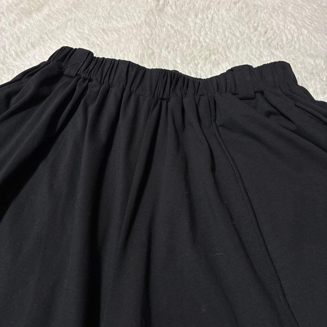 【美品】MOYURU 萌　バルーンパンツ　センソユニコ　ブラック　ゆったり