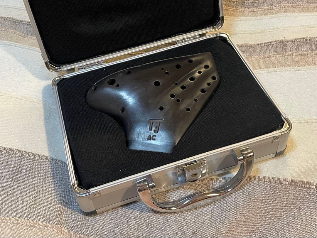 陶磁器製 トリプルオカリナ AC ハードケース付き