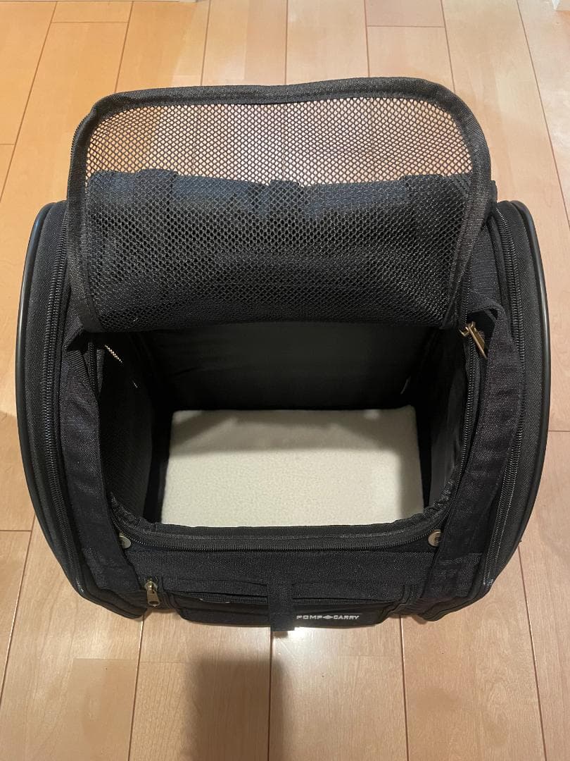 ポンポリース 3WAYタッチインリュック 犬・猫用ペットキャリ