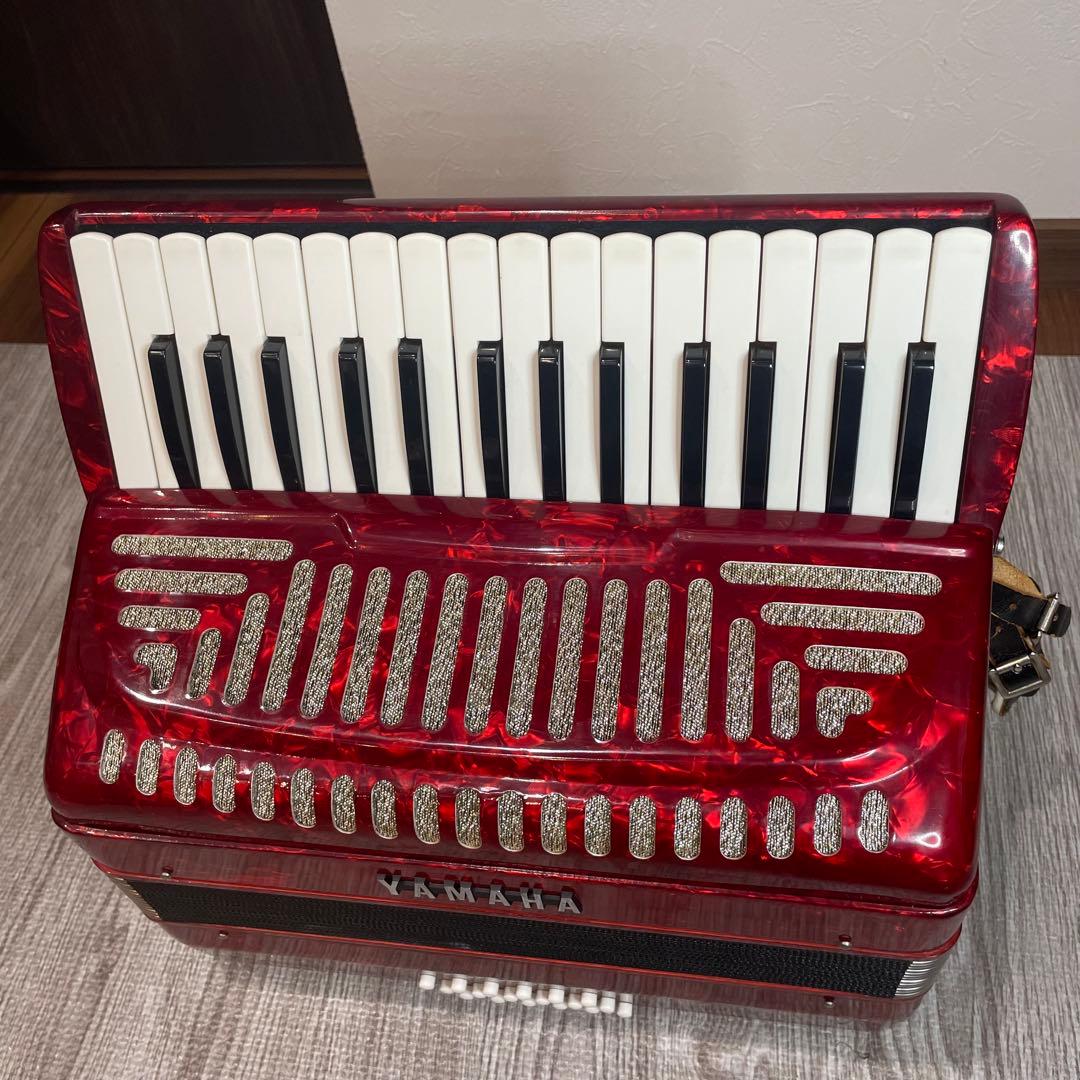 YAMAHA ヤマハ アコーディオン YA-18 8905 30鍵盤