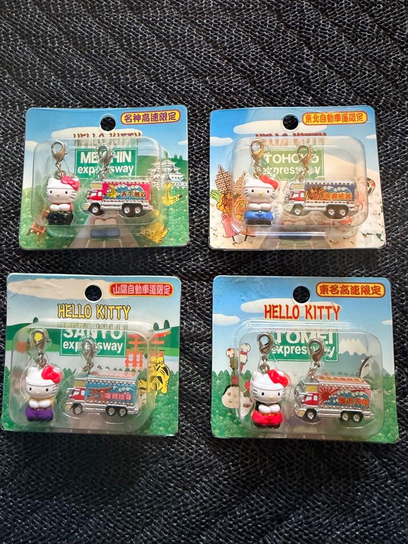 ハローキティ ストラップ セット ４００個まとめ売り