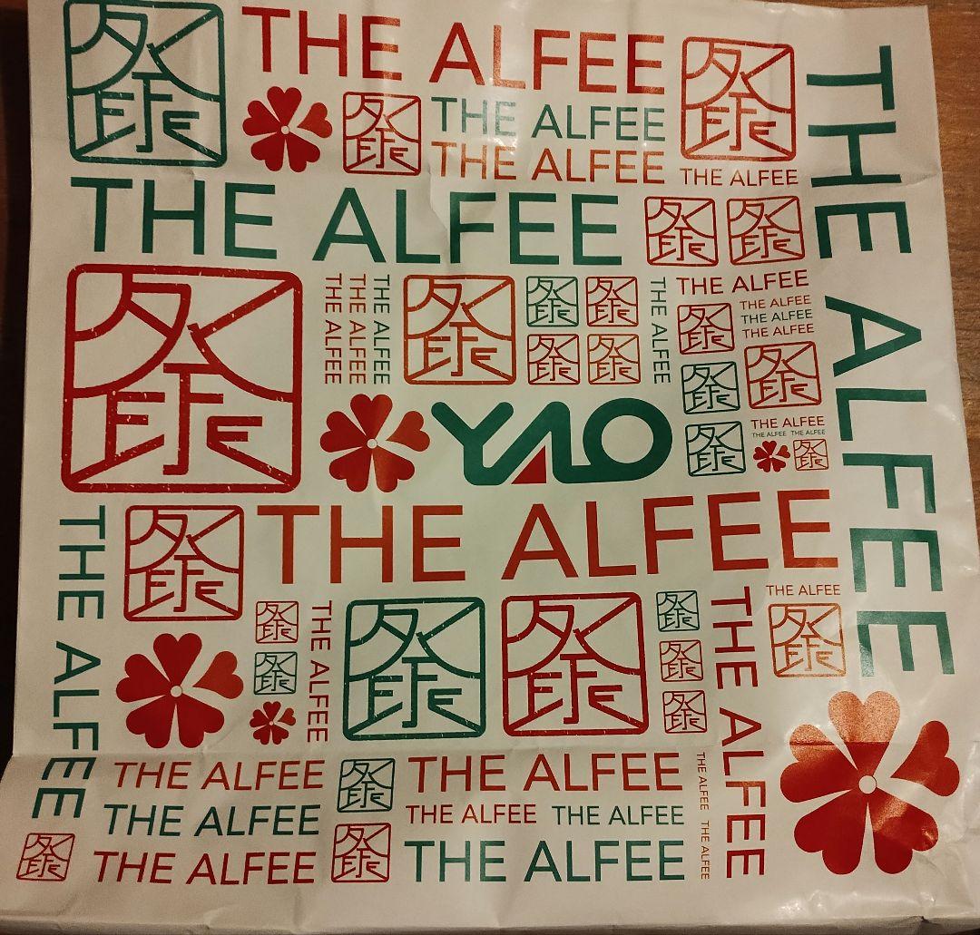 THE ALFEE 51年目の冬祭り ポテくまくんコラボTシャツ Lサイズ - メルカリ