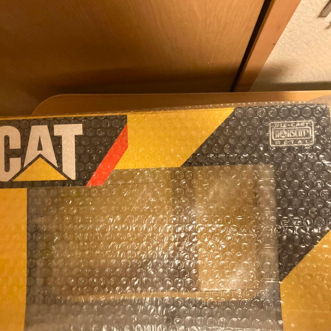 CAT 797F OFF HIGHWAY TRUCK 1:50スケール
