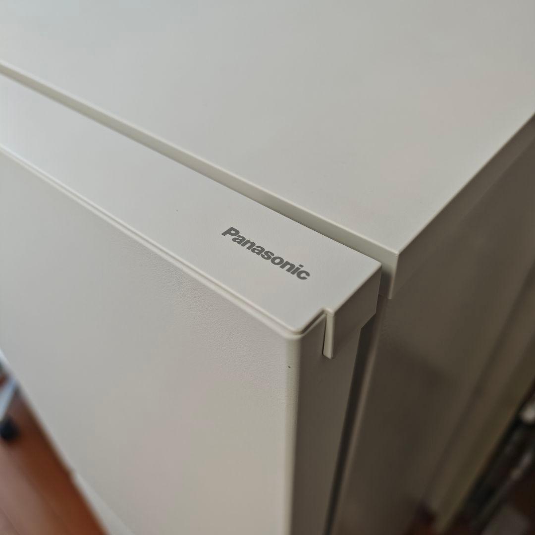美品 2024年製 Panasonic 冷蔵庫 NR-B18C1-W 180L