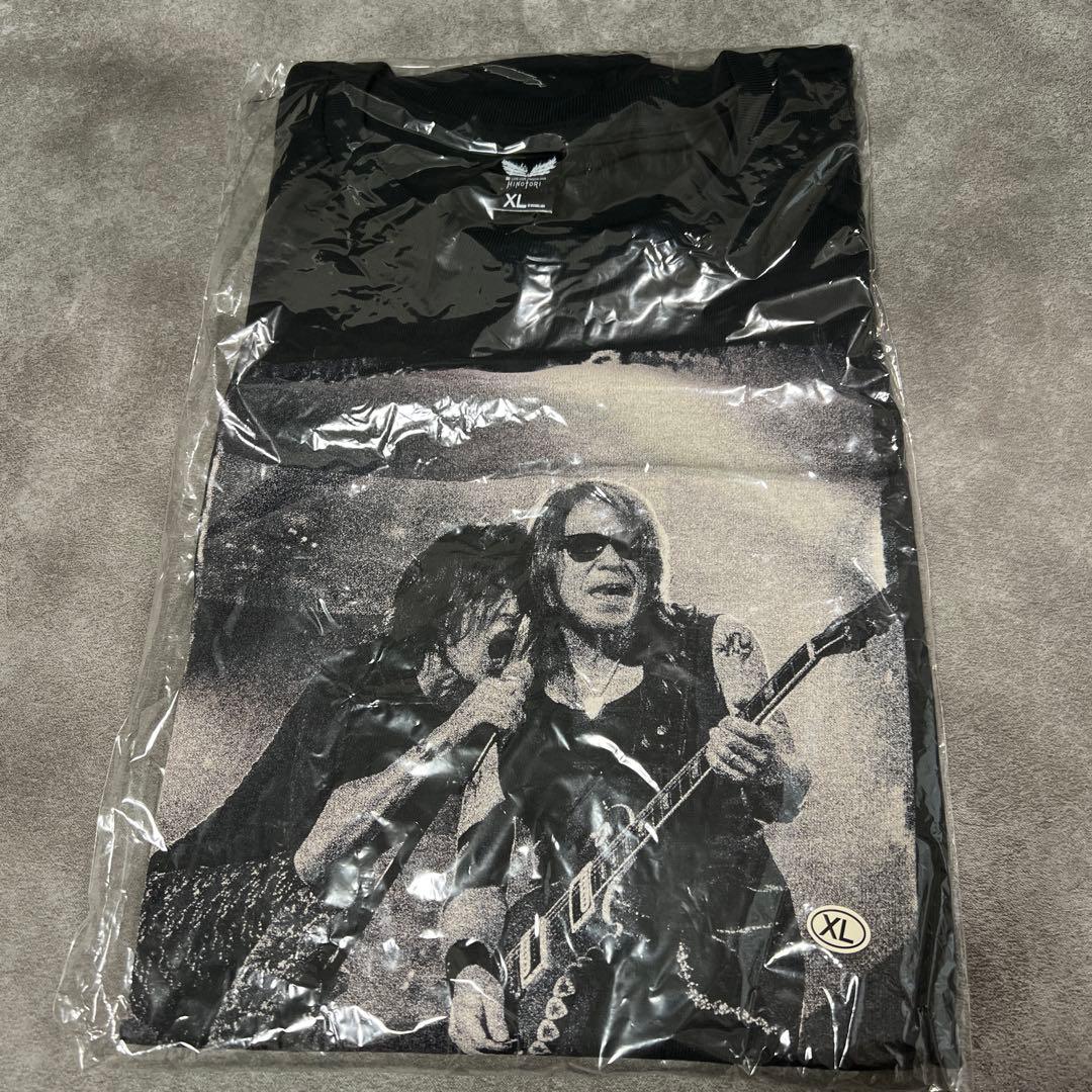 B'z LIVE HINOTORI グッズ　Tシャツ XL B'z Official Website