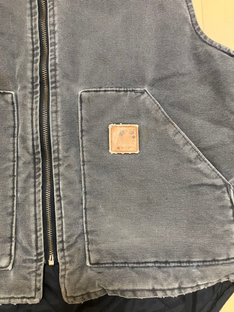 Carhartt 90sダックベスト フェード