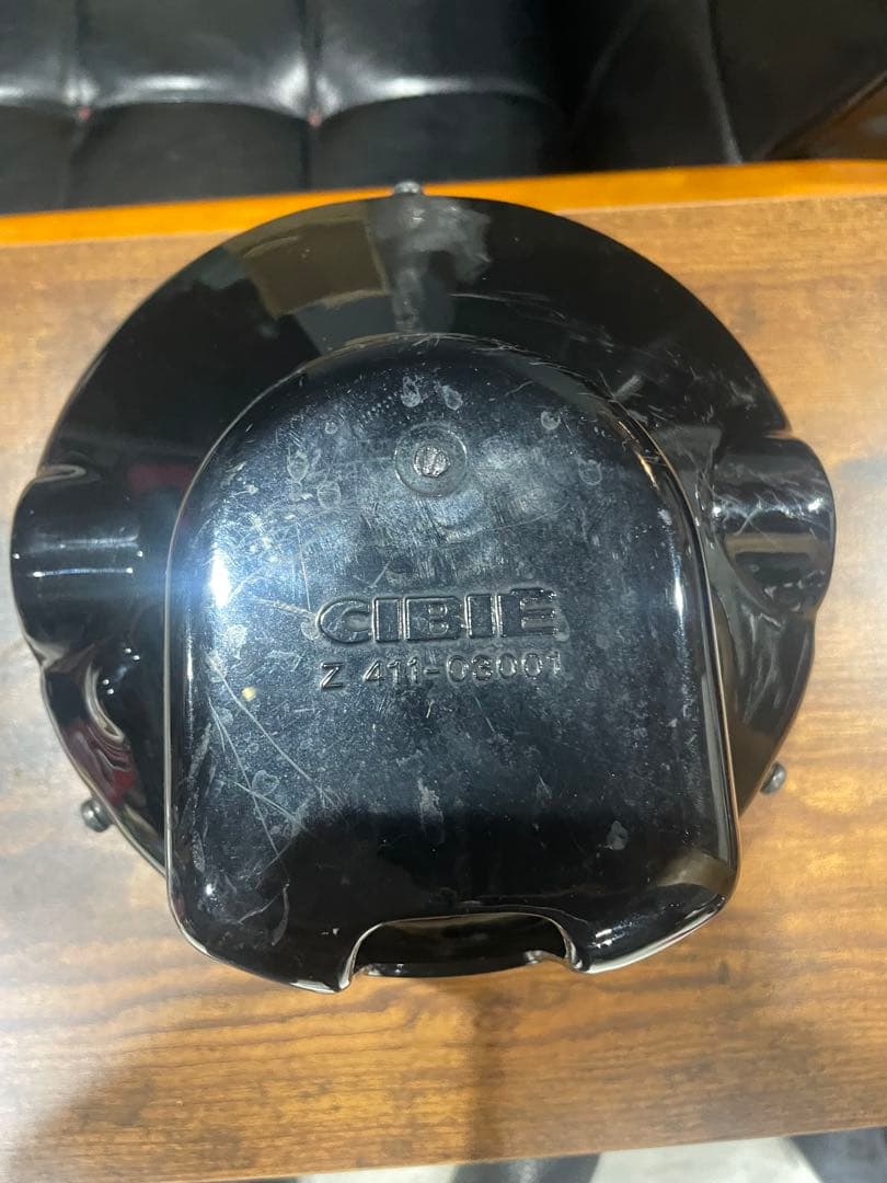 ペ*ン様 シビエヘッドライトZ411-03001 リムロゴケース裏ロゴ希