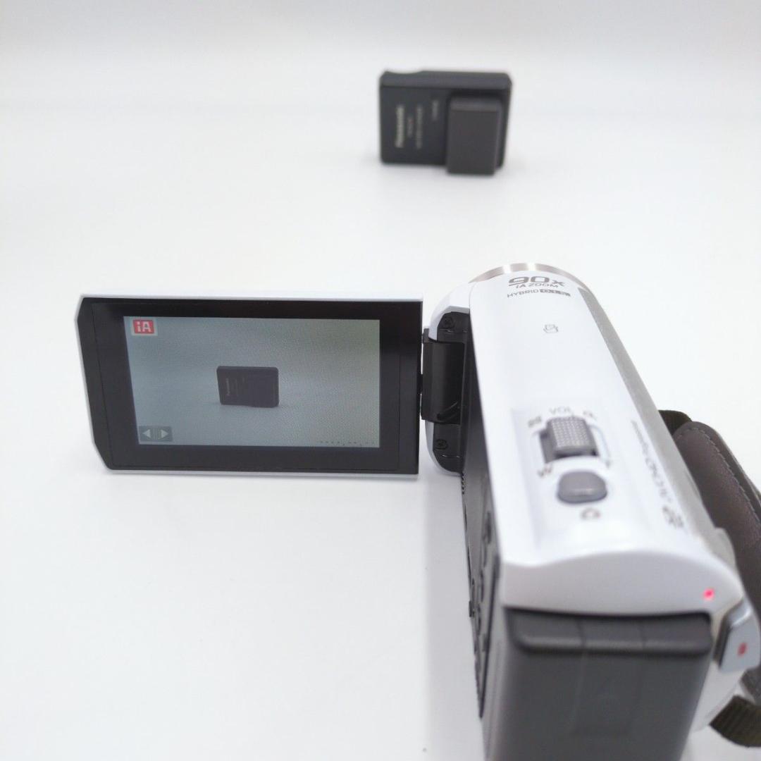 未使用級 Panasonic HC-V550M ビデオカメラ ホワイト 箱付