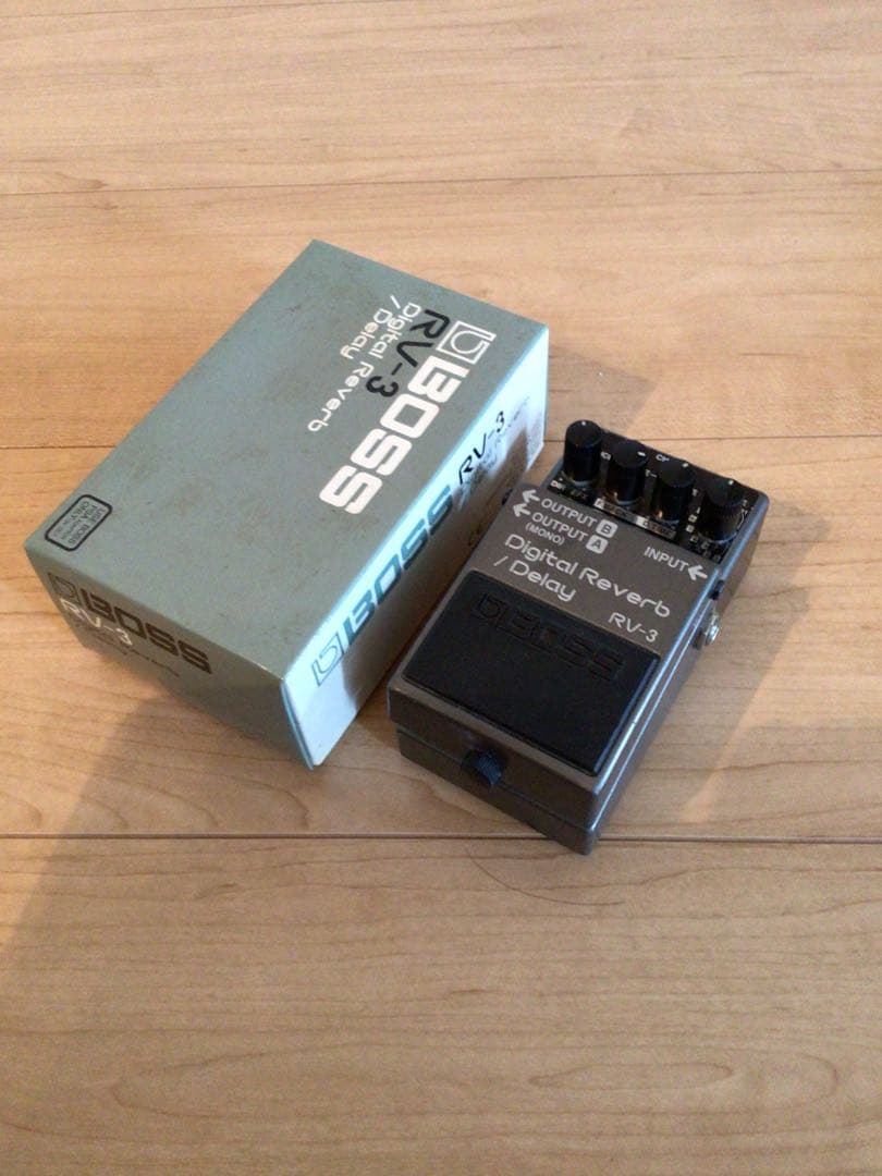 BOSS RV-3 デジタルリバーブ/ディレイ エフェクター
