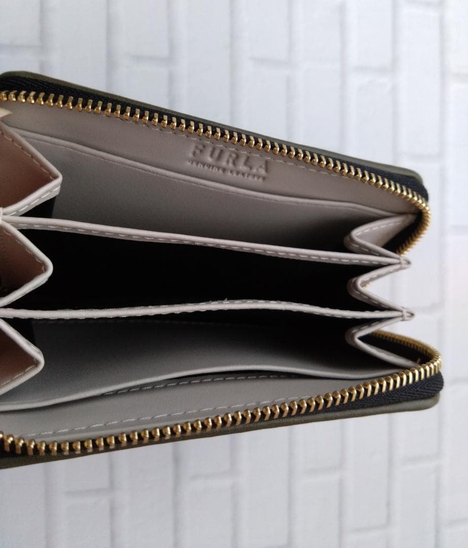 FURLAケース　ジャガード素材（アーチロゴ）