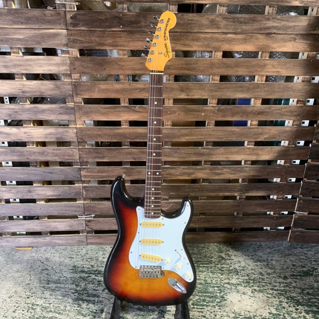 J714R Squier Stratocaster エレキギター SST-30 J714 Squier Stratocaster エレキギター SST-30