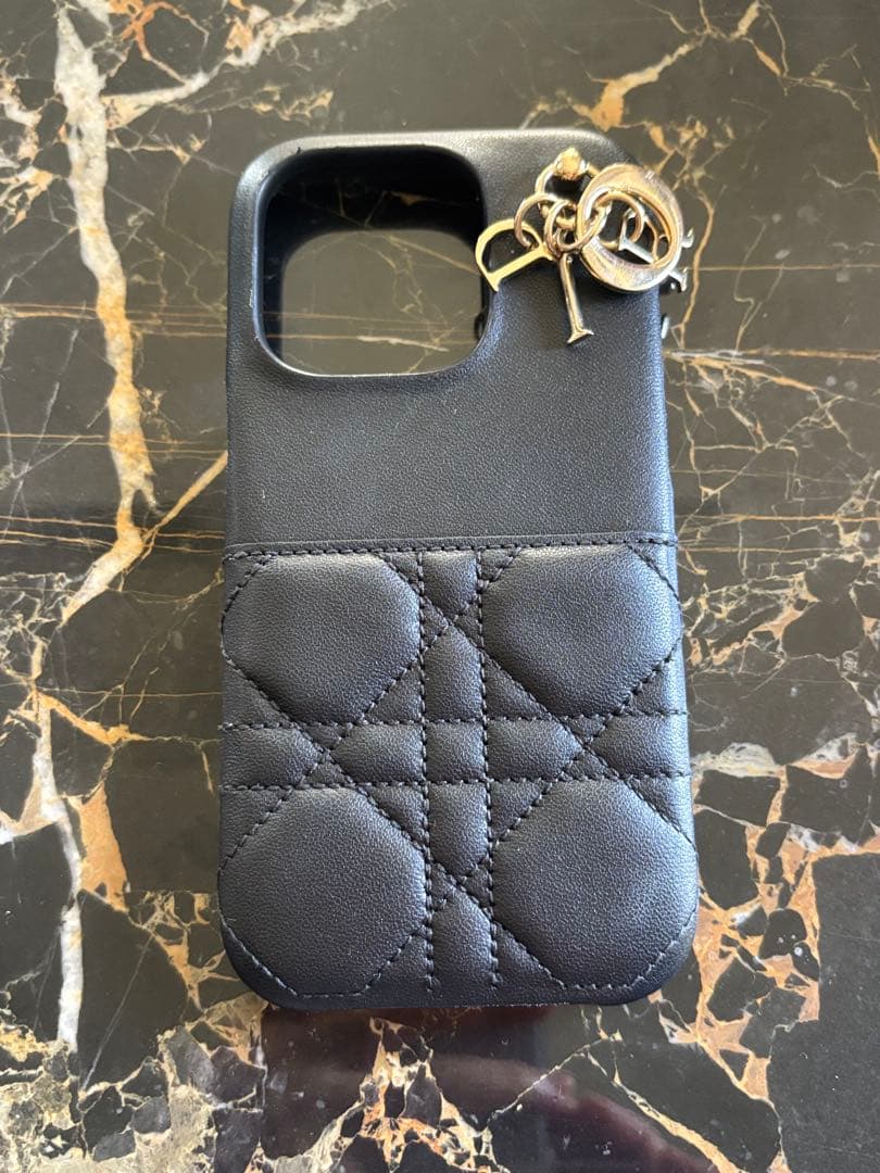 Lady Dior iPhone 15 Proケース ブラック