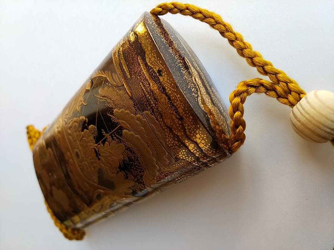 金地船人物高蒔絵印籠 梶川文龍斎作（江戸時代・美術館展示クラス