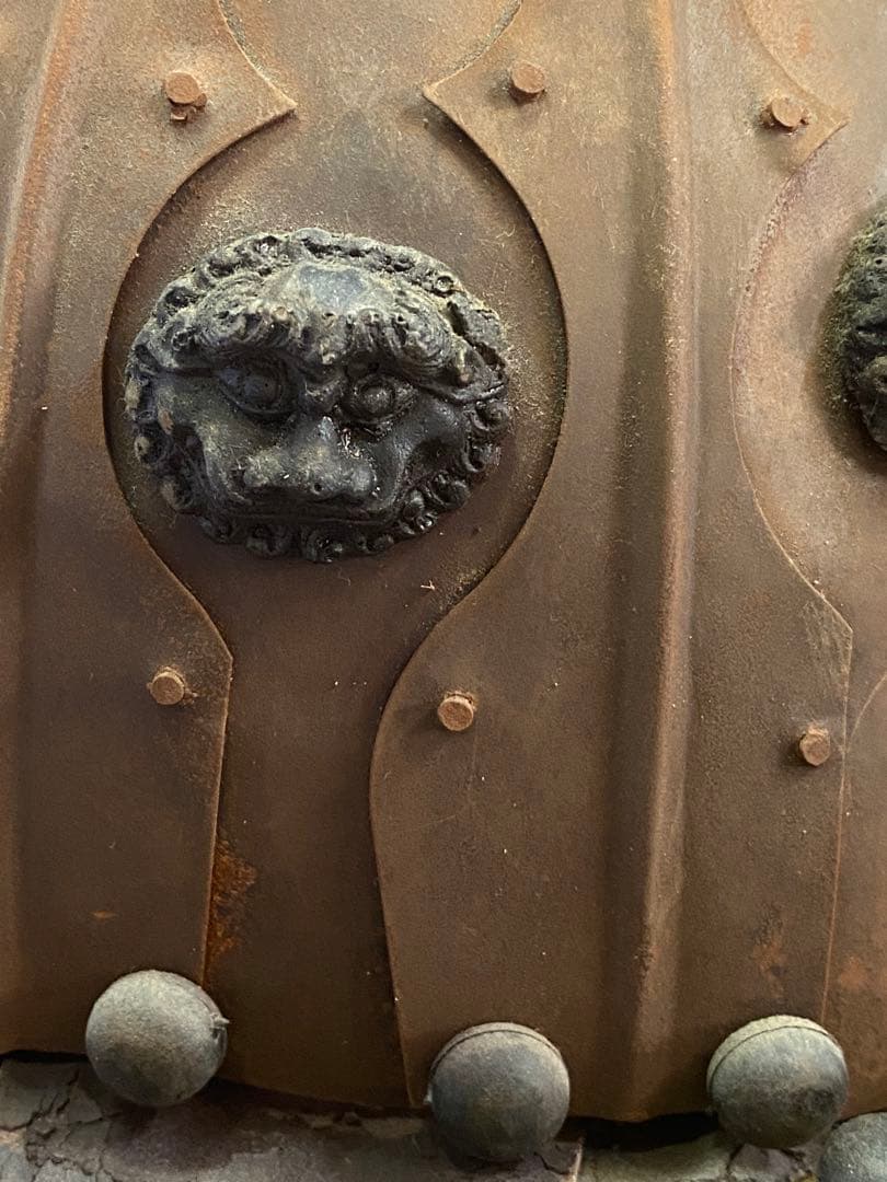 中国武具♦️鉄地♦️獅子形金具♦️兜 鳳羽兜♦️赤色♦️送料込