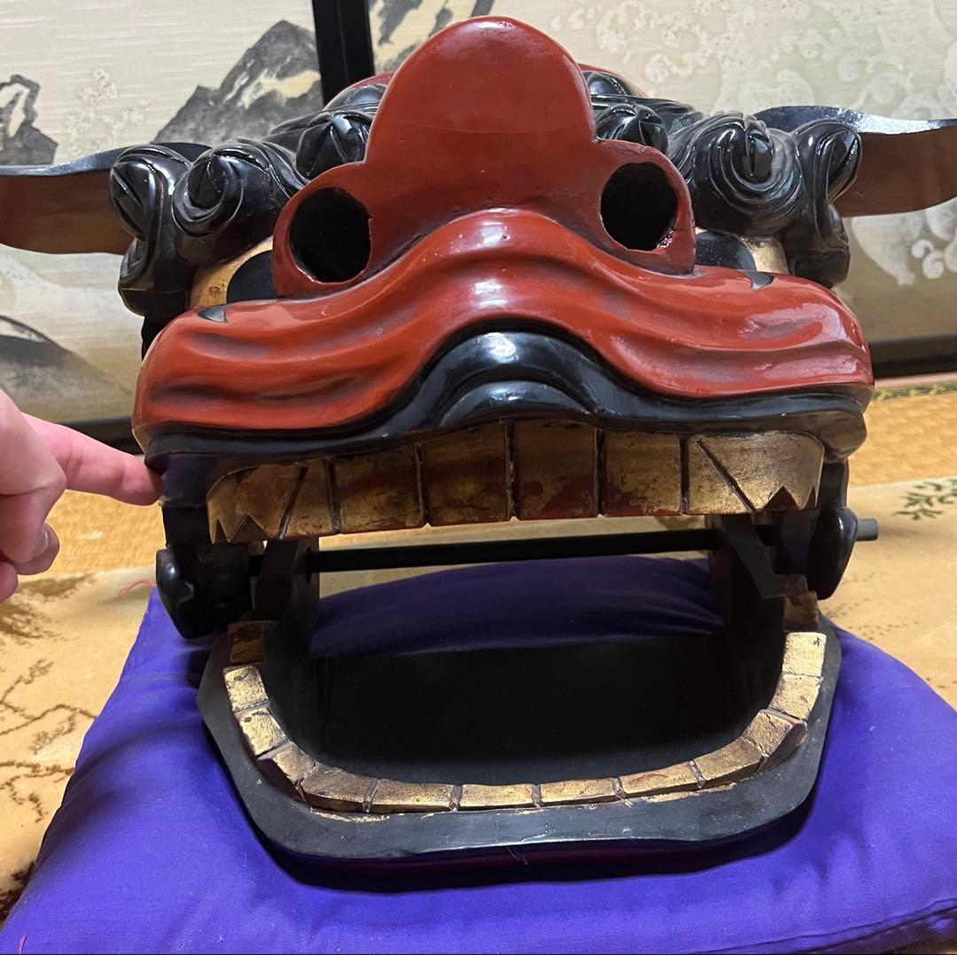 木彫りの獅子頭】獅子舞 開閉式 縁起物 雌雄片方づつの出品 ②