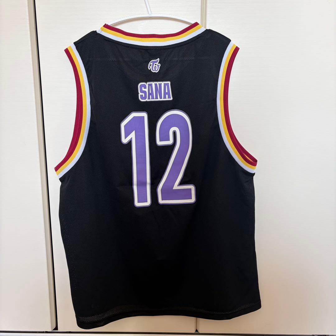 最安値！TWICE サナ ユニフォーム