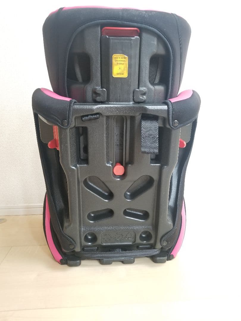 ミニーマウス チャイルドシート ピンク 限定モデル 西松屋 廃盤