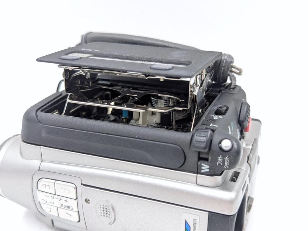 miniDVのダビングに！ Panasonic ビデオカメラ NV-DS5 02