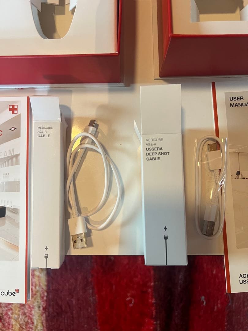 Nan様用【正規品】メディキューブ AGE-R 美顔器2種＋ジェル付属