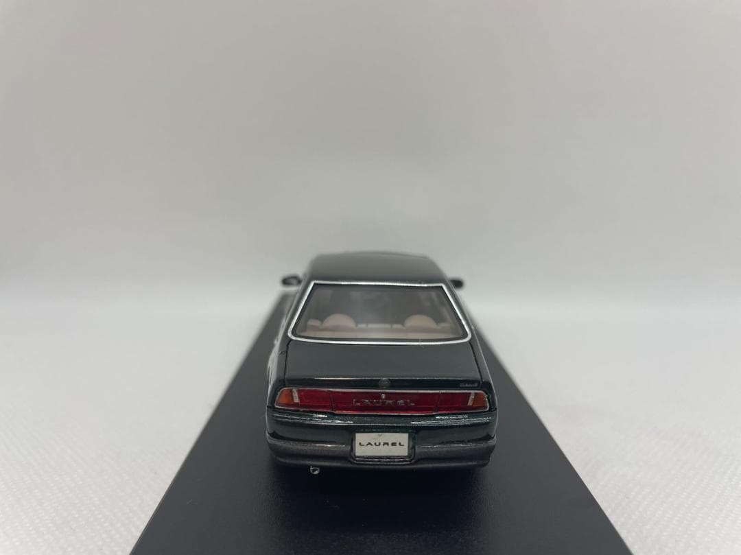 402-185 Hi-story 1/43 日産 ローレル 25TWINCAM